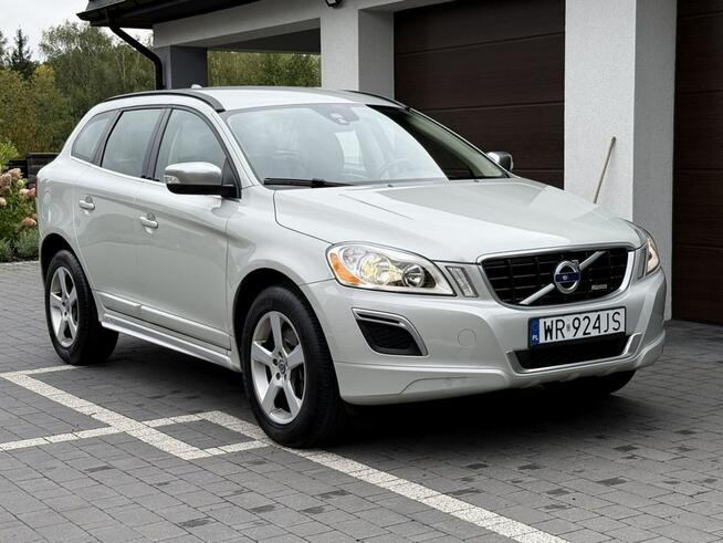 Volvo XC 60 2.0D3 163KM R-Design Navi Skóra Radom - zdjęcie 11