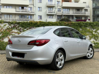 Opel Astra 1.4 Turbo, Sedan, BDB stan, Oryginalny Lakier Tarnowskie Góry - zdjęcie 9