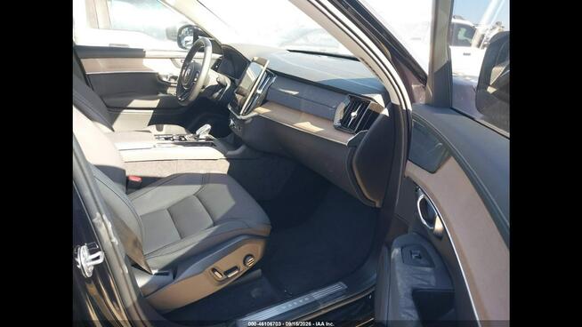 Volvo XC 90 Bogata wersja wyposażenia / AWD / B6 Wrocław - zdjęcie 9
