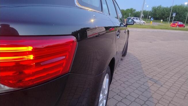 Toyota Avensis T27 D-4D 2.0 2015 Okazja! POLSKI SALON Łomża - zdjęcie 3