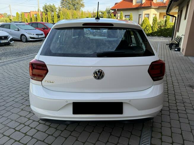 Volkswagen Polo 1,0 65KM  Rej. 03.2019  Klimatyzacja  2xPDC  Nawigacja Orzech - zdjęcie 6