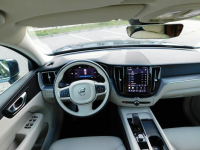 Volvo XC 60 z Gwarancją Bezwypadkowości BLiS Pakiet Zimowy Kamera Żyrardów - zdjęcie 9