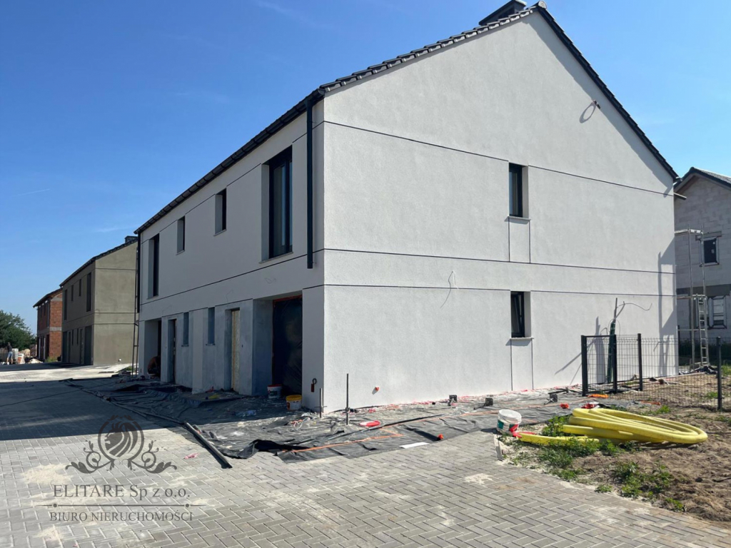 Dom o pow. 109,85m2 + garaż16,24m2, pompa ciepła/ Miłoszyce, Jelcz Miłoszyce - zdjęcie 2