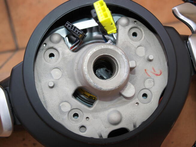 BMW X1 X2 X4 X5 Sport M pakiet kierownica skórzana + airbag Kalisz - zdjęcie 10