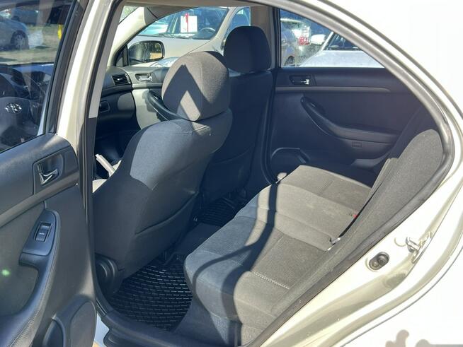 Toyota Avensis 1,8 Benzyna+Gaz 2005r. Tanio-Zamiana! Warszawa - zdjęcie 6