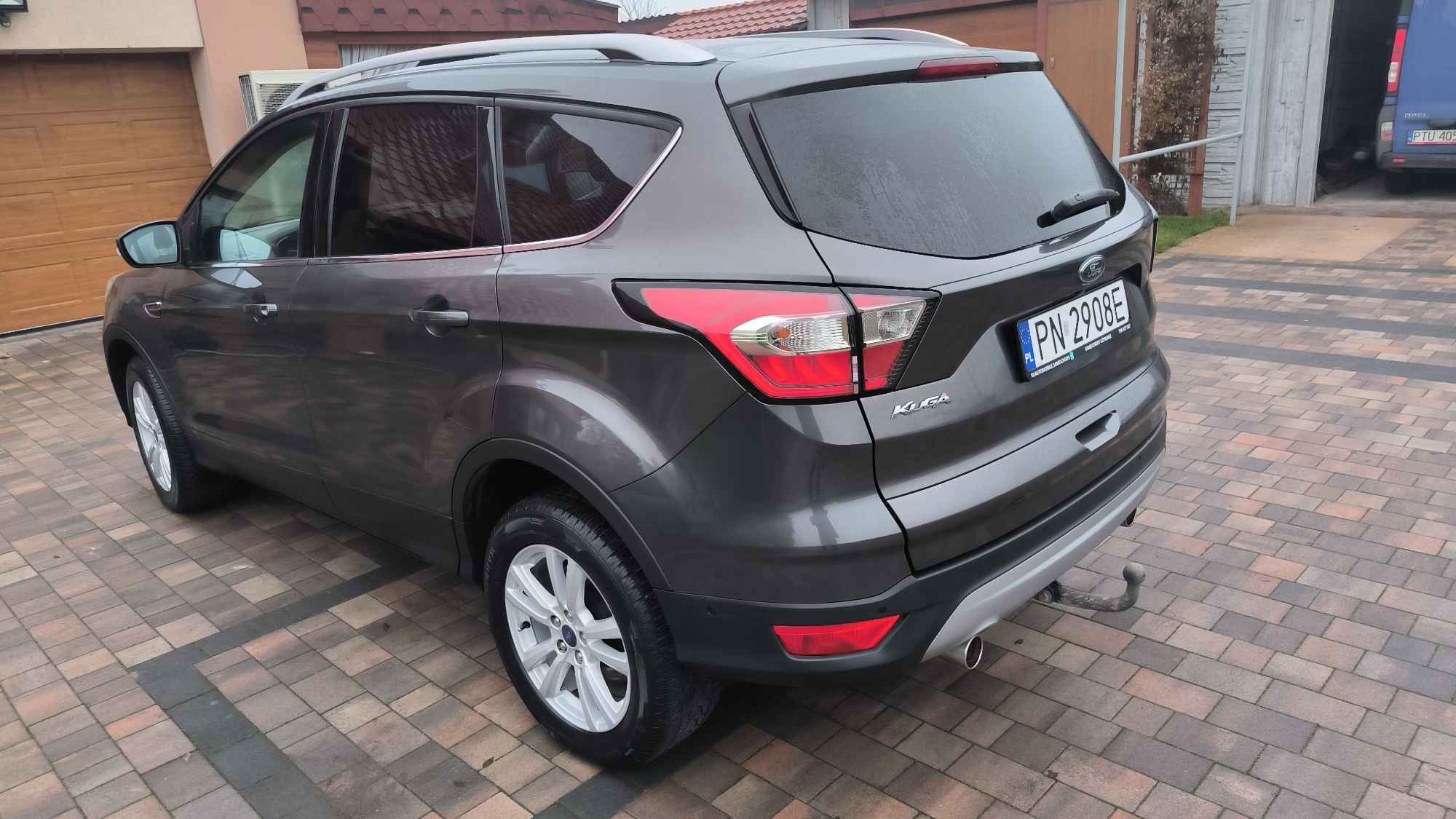 Ford Kuga 1.5 benzyna (super stan, niski przebieg) Grąbków - zdjęcie 4