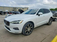 Volvo XC 60 / 4x4 / Najbogatsza wersja INSCRIPTION / niski przebieg