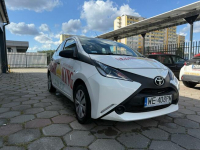 Toyota Aygo 2017 rok Toruń - zdjęcie 3