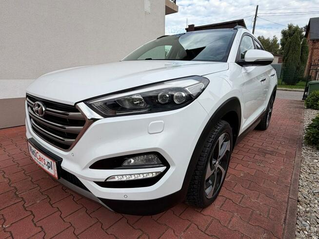 Hyundai Tucson Bogata wersja wyposażenia Zarejestrowany. Napęd 4x4 Radomsko - zdjęcie 2