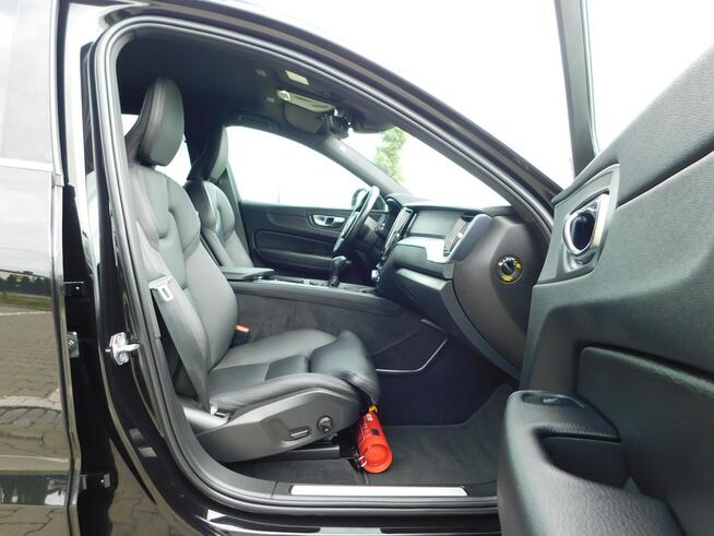 Volvo XC 60 z Gwarancją Kamera Skóra Fotele Comforty Żyrardów - zdjęcie 9