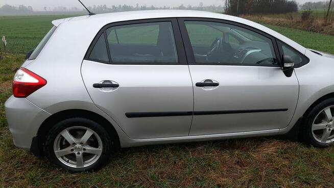 Sprzedam Toyotę Auris Legionowo - zdjęcie 4