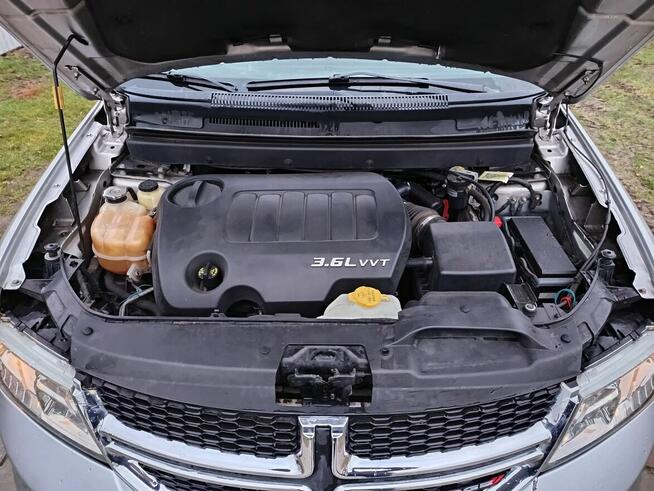 Dodge Journey SXT 3.6 4x4 LPG Dychawica - zdjęcie 6