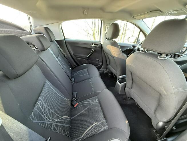 Peugeot 208 1.4 HDI  68KM 110tys.km. 4-cylindry facelift LED Zadbany Ocice - zdjęcie 7