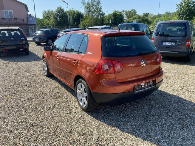 Volkswagen Golf V 1,4 Benzyna 2006r ładny Zadbany Białogard - zdjęcie 9