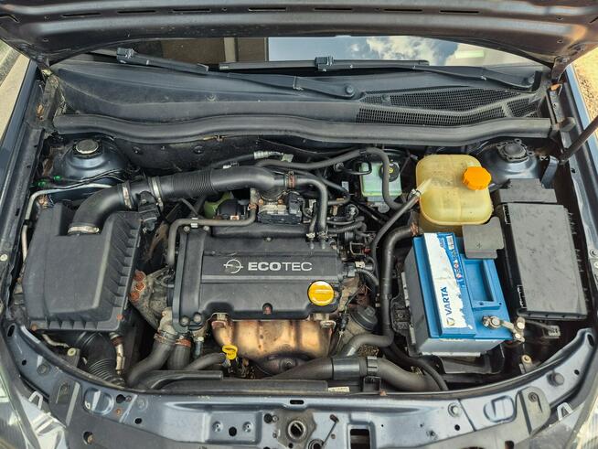 Opel Astra 1.4 benzyna 90km klimatyzacja BEZWYPADEK serwis 2010 Tychy - zdjęcie 7