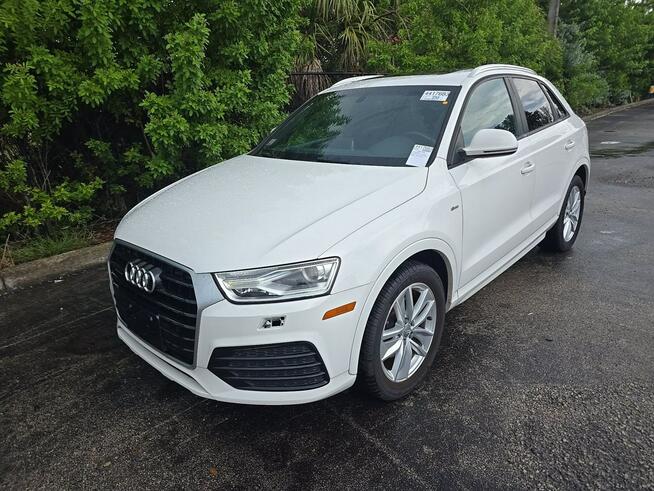 Audi Q3 Bogata wersja wyposażenia / S-Line / niski przebieg Cieszyn - zdjęcie 1