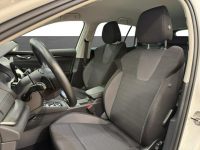 Skoda Octavia 2.0 TDI Ambition Kombi Warszawa - zdjęcie 10