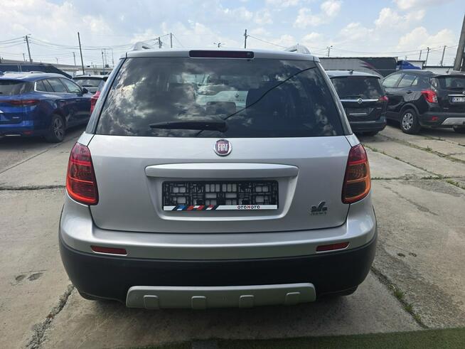 Fiat Sedici 1.6 ben. 120KM 4x4 Kraków - zdjęcie 6