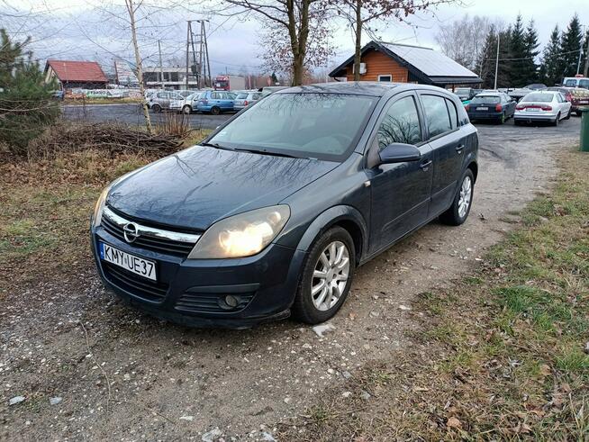 Opel Astra 1.3CDTI 90km 06r Tarnów - zdjęcie 2