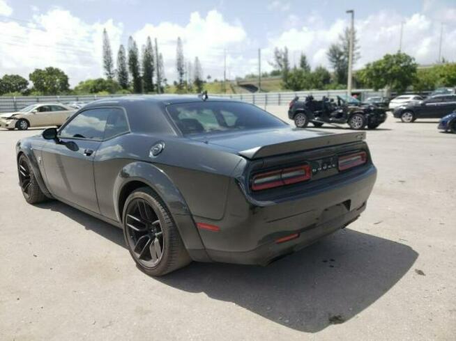 Dodge Challenger SRT Widebody, manual, porysowany lakier Warszawa - zdjęcie 3