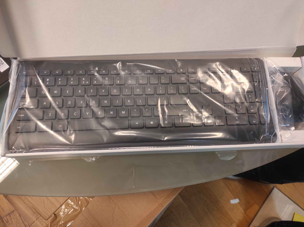 Syndyk sprzeda monitorów i akcesoriów, monitora lenovo T2054PC, ACER Ursynów - zdjęcie 2