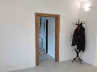 Wynajmę na biuro , salon 50m2 Zielonka - zdjęcie 5
