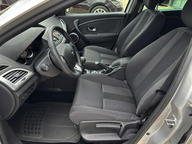 Renault Megane 1.9 dCi 131km NAVI hak SERWIS bezwypadek 2010 Tychy - zdjęcie 12