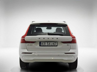 Volvo XC 60 B4 B Essential aut ! Z Polskiego Salonu ! Faktura Vat ! Warszawa - zdjęcie 4