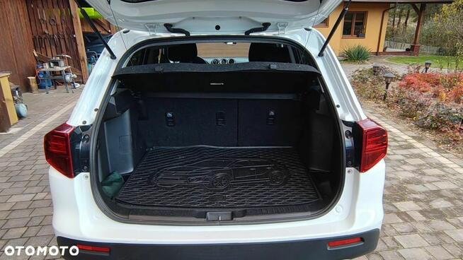 Suzuki Vitara 1.0 Boosterjet Premium 4WD Starachowice - zdjęcie 10