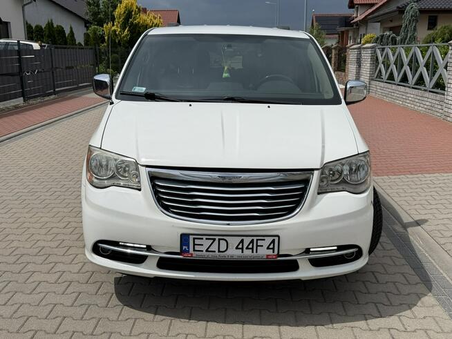 Chrysler Town &amp; Country 3.6 Benzyna+Gaz Top Stan Gostyń - zdjęcie 2