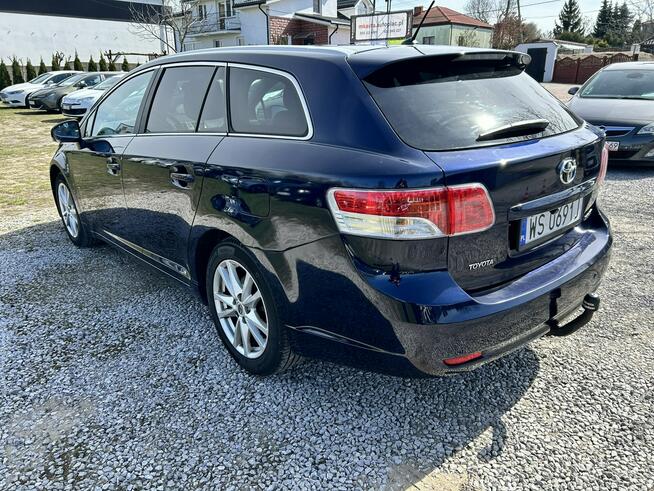 Toyota Avensis Nowe Iganie - zdjęcie 7