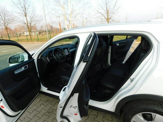 Volvo XC 40 z Gwarancją Kamera Model 2020r Żyrardów - zdjęcie 7