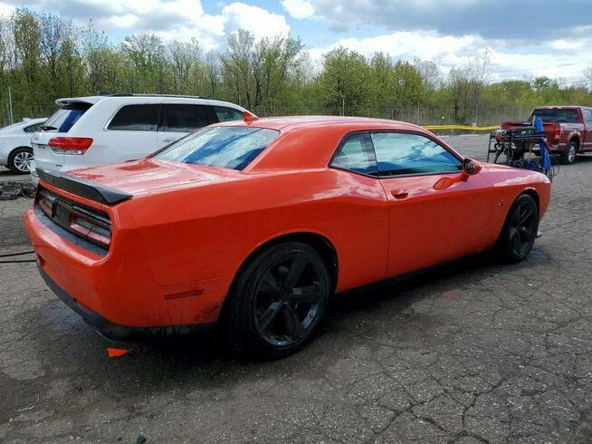Dodge Challenger 5.7 R/T / bardzo niski przebieg / automat Warszawa - zdjęcie 4