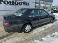 Mercedes E 200 Chełm Śląski - zdjęcie 2
