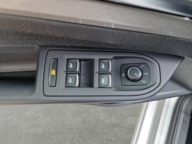 Volkswagen Golf 2.0 TDI Life! Z Polskiego Salonu! Faktura VAT! Warszawa - zdjęcie 11
