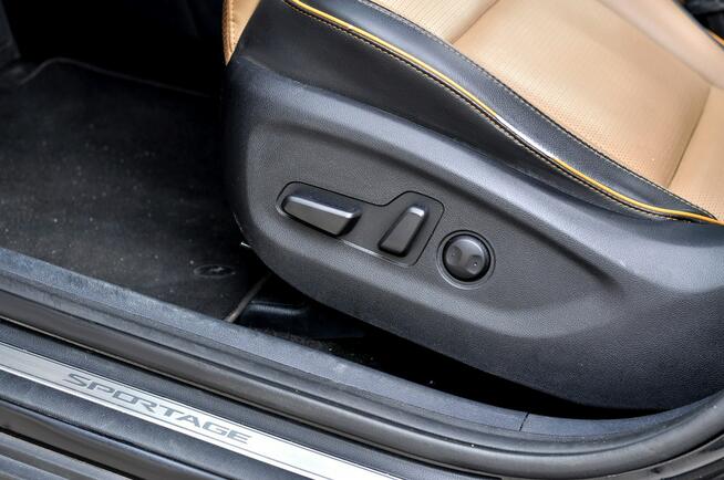 Kia Sportage 1.7 Crdi 116 KM Panorama Navi Klimatronik Kamera Skóra Płock - zdjęcie 8