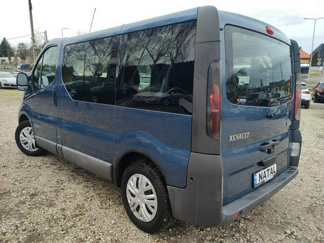 Renault Trafic Dla inwalidy* Benzyna* Zadbany Bydgoszcz - zdjęcie 4
