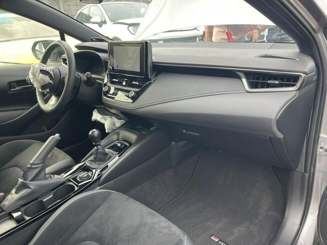 Toyota GR Corolla Sport 305 KM Kamera Podgrzewanie Virtual cockpit Gliwice - zdjęcie 11