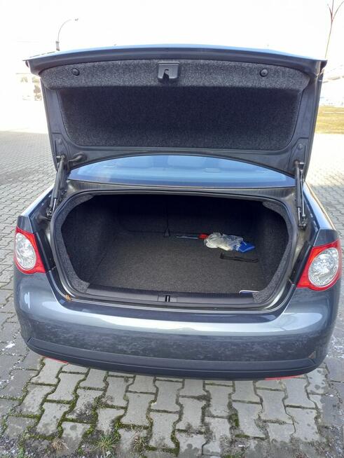 Volkswagen Jetta Stalowa Wola - zdjęcie 7