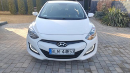 Hyundai i30 benzyna Salon Polska Konarzyce - zdjęcie 5