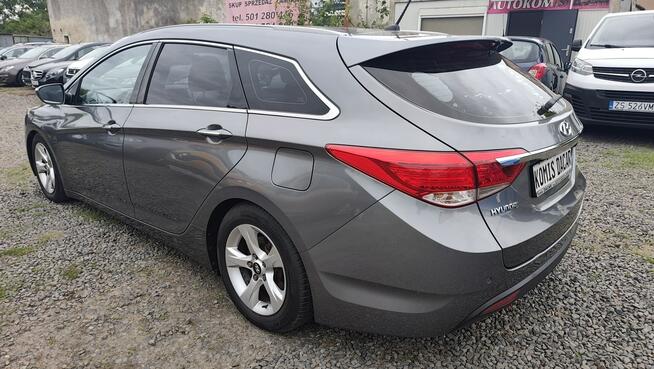 Hyundai i40 1,7 136KM 197tys.km/Keyless/Xenon/Tempo Szczecin - zdjęcie 3