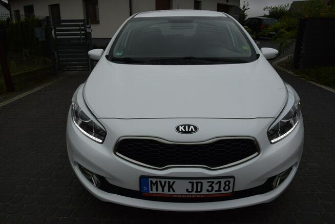Kia Cee'd 1.4B 2015r Navi Kamera Led 142 Tys Km Sprowadzony Tarnogród - zdjęcie 8