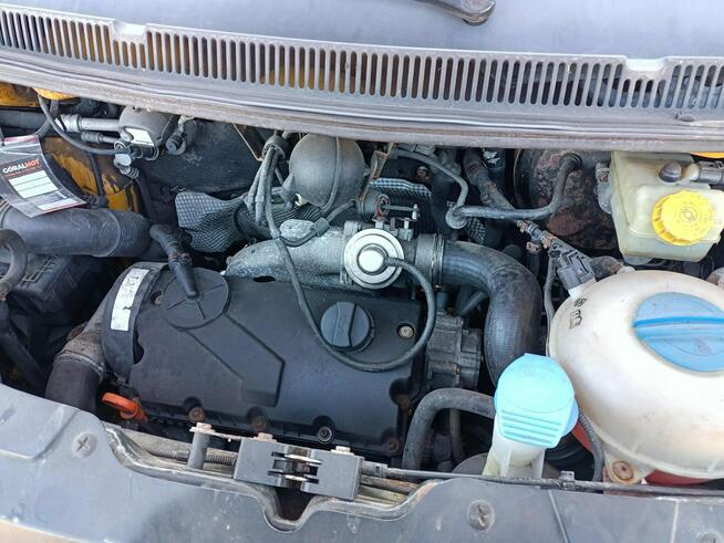 Volkswagen Transporter T5 1.9TDI 105km 05r 8os Tarnów - zdjęcie 8