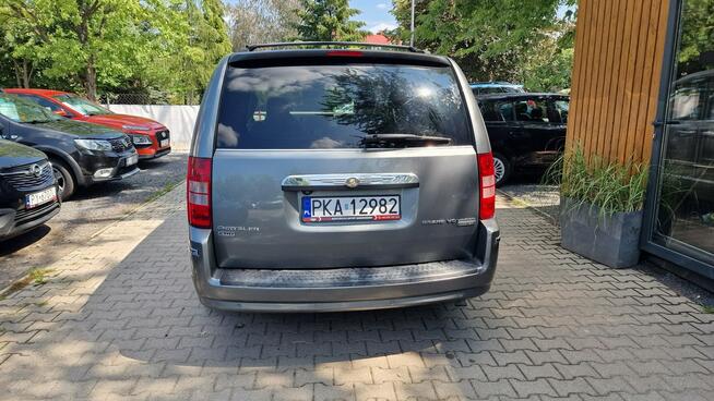 Chrysler Grand Voyager Limited Poznań - zdjęcie 5