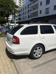 Skoda Octavia 1.9 TDI 2010 Kombi Gdańsk - zdjęcie 11