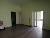 Sprzedam lokal użytkowy Polesie - zdjęcie 2