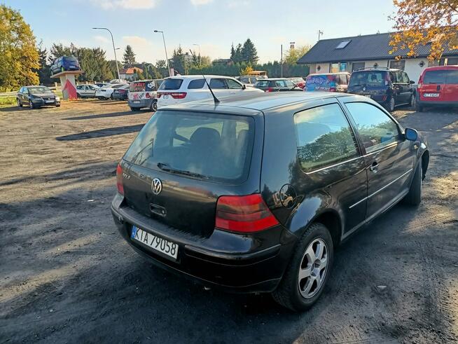 Volkswagen Golf 1.6+LPG 99r Tarnów - zdjęcie 4