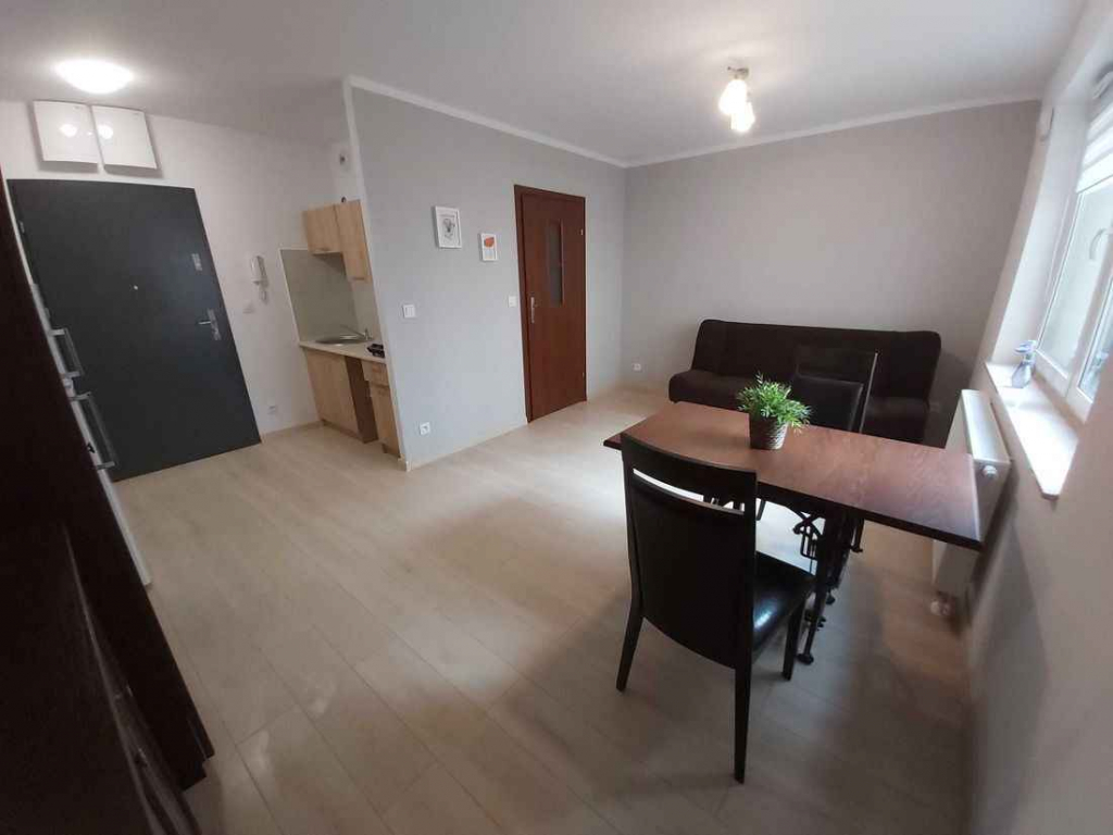 1pok, 25met, Okolice Białowieskiej WINDA/2020 (Wrocław) Fabryczna - zdjęcie 2