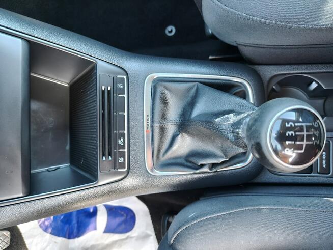 Volkswagen Tiguan 2.0 TDI 170 KM Napęd-4X4  Oryginalny Przebieg Twardów - zdjęcie 12