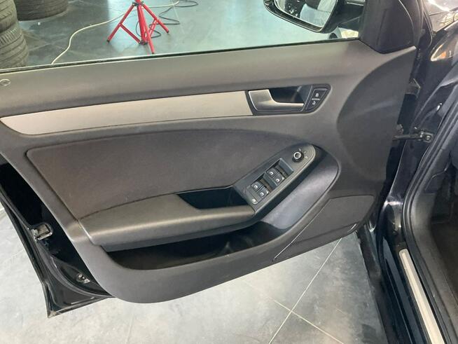 Audi A4 2,0 TDI, nawigacja, drugie koła, niski przebieg, hak, import Wejherowo - zdjęcie 3
